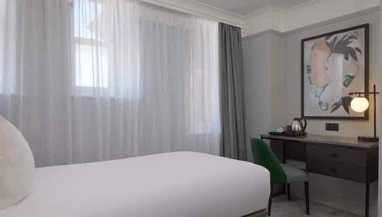 Single Guest Room